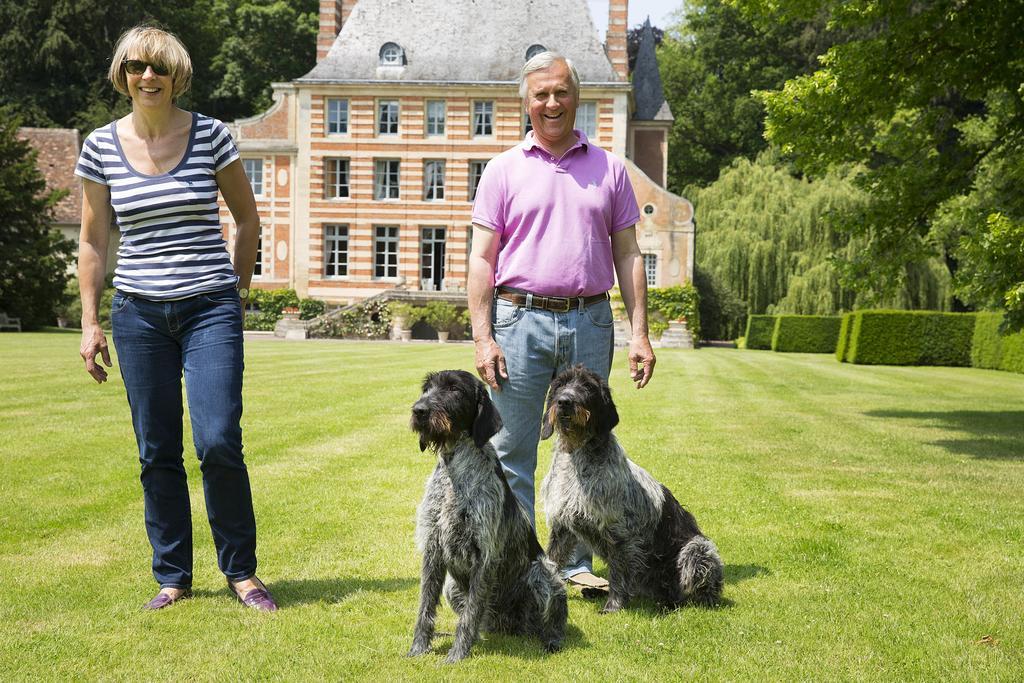 Chateau De Beneauville Bed and Breakfast Petiville  Exteriör bild